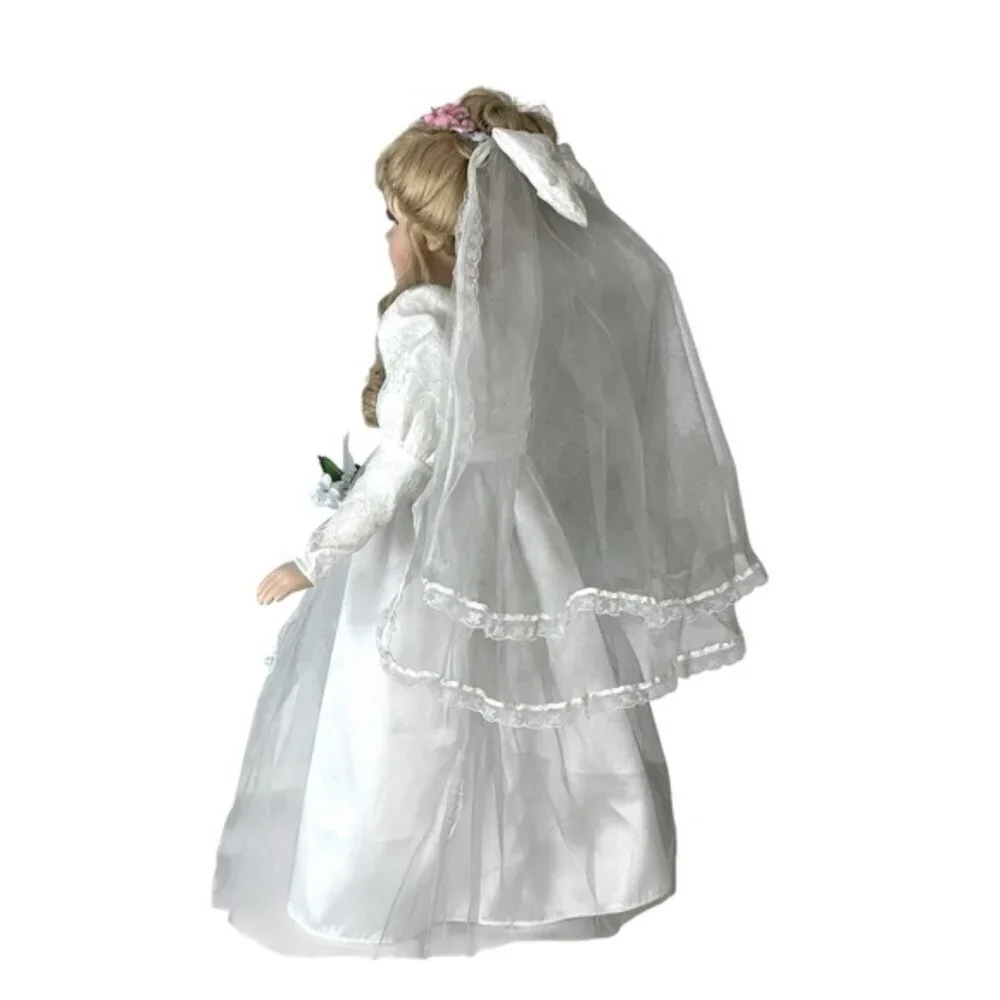 Vintage Porcelain Bride Doll Victorian Wedding Gown Blond Hair Bridal Doll 23 in